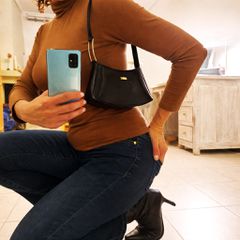 Y2K μαύρη baguette τσάντα – minimal shoulder bag, ιδανική για κάθε outfit