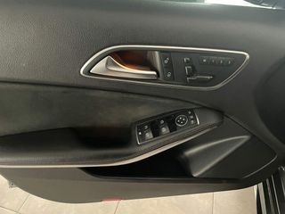 Mercedes-Benz A 45 AMG 2014 AMG-thumb-22