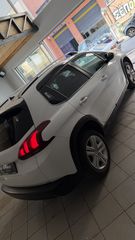 Peugeot 2008 2019 signature-thumb-3