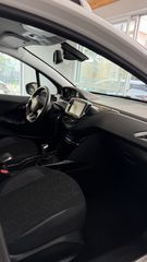 Peugeot 2008 2019 signature-thumb-8