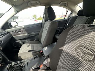 Mazda 3 2007-thumb-56