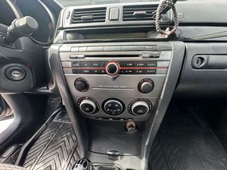 Mazda 3 2007-thumb-53