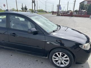 Mazda 3 2007-thumb-11