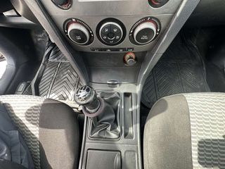 Mazda 3 2007-thumb-54