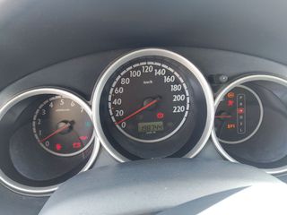 Honda Jazz 2004 JAZZ 1.4-thumb-6