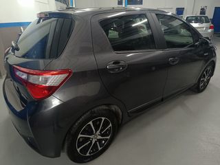Toyota Yaris 2019 Hybrid 1.5-thumb-3