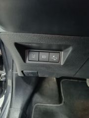 Toyota Yaris 2019 Hybrid 1.5-thumb-14