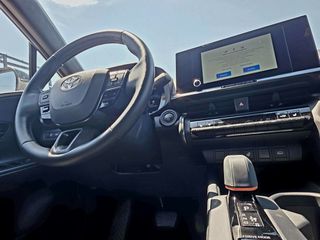 Toyota C-HR 2025 PLUG IN - C-ULT 2.0 PHEV-thumb-9