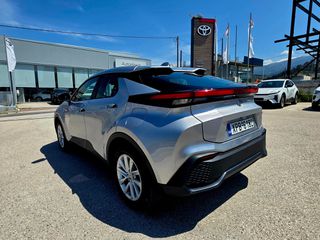 Toyota C-HR 2025 PLUG IN - C-ULT 2.0 PHEV-thumb-13