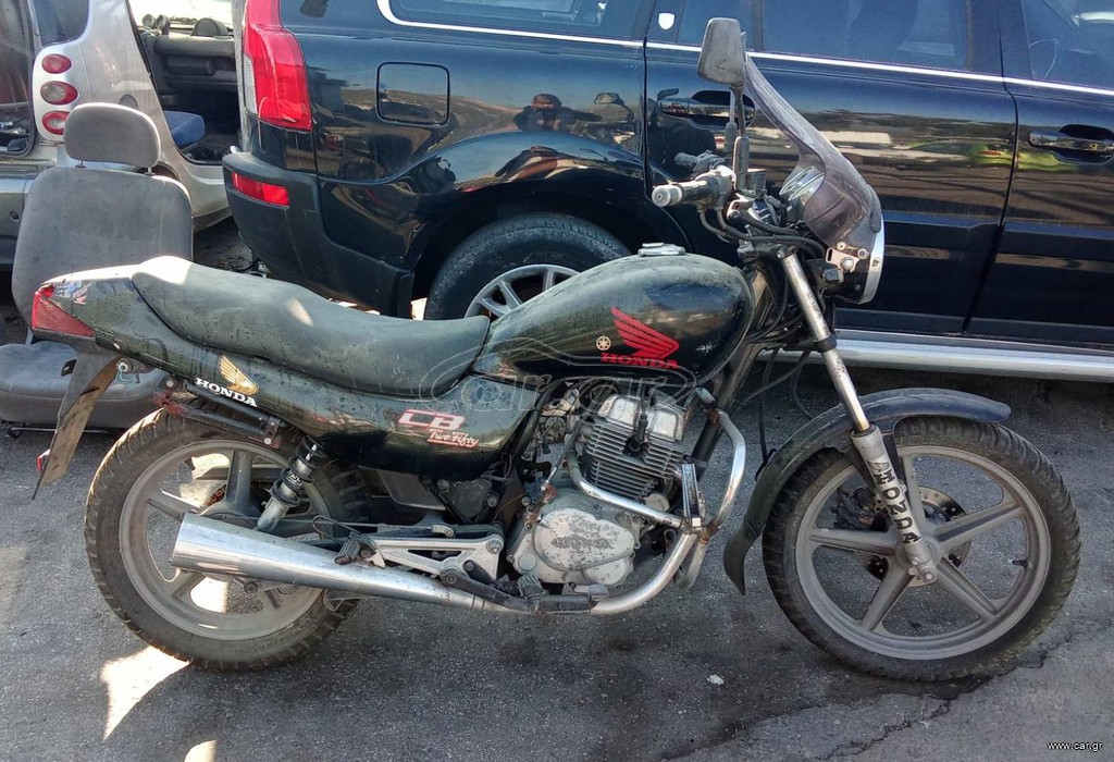 Honda CB 250 2004