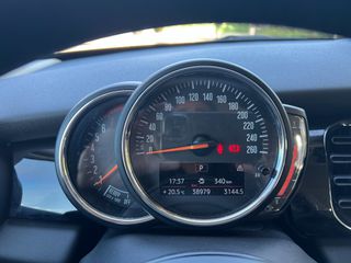 Mini Cooper 2022-thumb-5