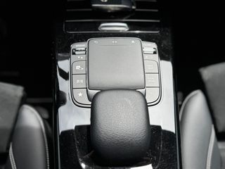 Mercedes-Benz A 250 2020 AMG line,Ambient light,Plug-in hybrid-thumb-20
