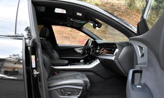Audi Q8 2023 50 TDI-QUATTRO-S LINE-PANORAMA-thumb-19