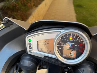 Triumph Tiger 1050 SE 2009-thumb-3