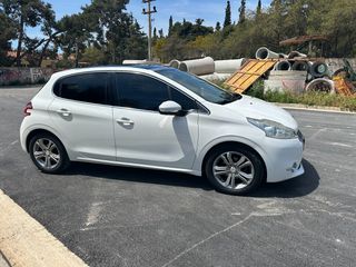 Peugeot 208 2012 1.6 e-HDi 92hp Allure AYTOMATO