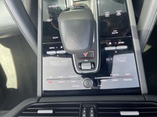 Porsche Cayenne 2022 ΕΛΛΗΝΙΚΟ Plug-In Hybrid Sunroof Leather Navi ΧΩΡΙΣ ΤΕΛΗ ΚΥΚΛ-thumb-41