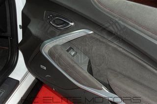 Chevrolet Camaro 2019 ZL1 Full!-thumb-40