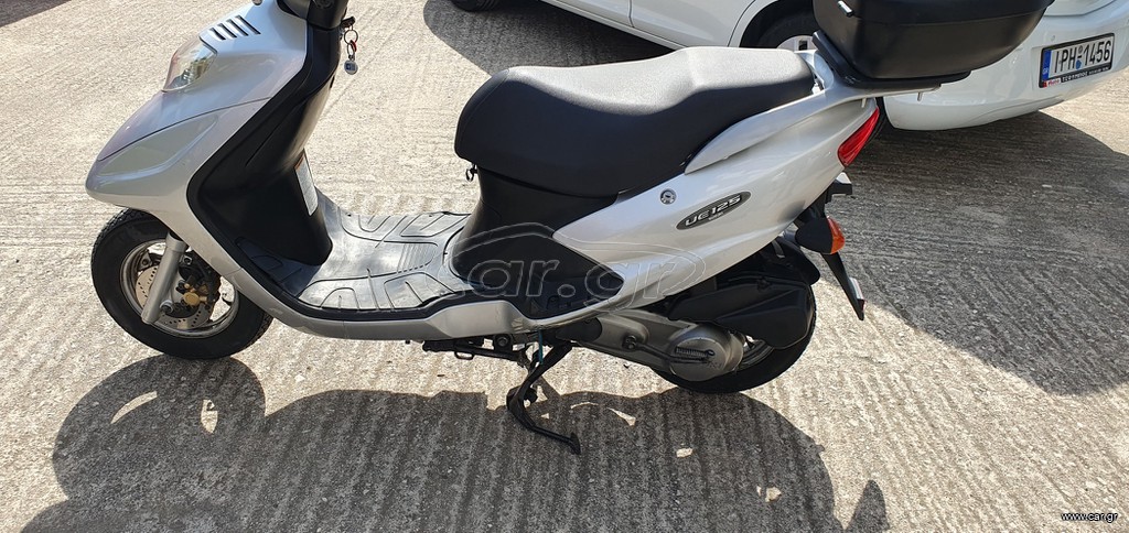 Suzuki UE 125 2003