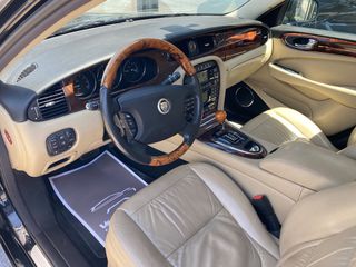 Jaguar XJ8 2008 3.5 R-EXECUTIVE-thumb-16