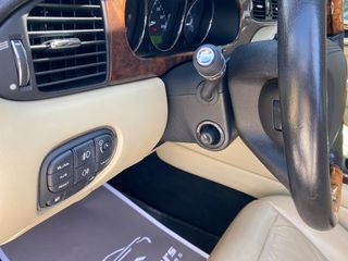 Jaguar XJ8 2008 3.5 R-EXECUTIVE-thumb-19