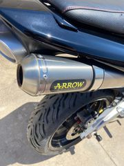 Suzuki GSR 600 2006-thumb-3