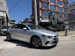 Mercedes-Benz A 250 2021 A250E plug in 220hp-thumb-16