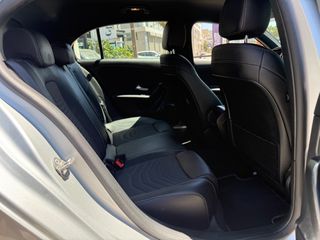 Mercedes-Benz A 250 2021 A250E plug in 220hp-thumb-17
