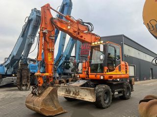 Εκσκαφέας Με Λάστιχα Komatsu 2014 PW 148-8