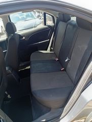 Ford Mondeo 2005-thumb-12