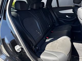 Mercedes-Benz GLC 300 2020 DE 4MATIC AMG-thumb-22