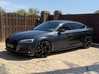 Audi A5 2019 S LINE-thumb-1