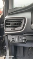 Kia Stonic 2021-thumb-5
