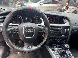 Audi A4 2010 S-LINE-thumb-7