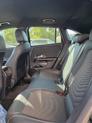 Mercedes-Benz GLA 200 2022 PROGRESSIVE 7G-DCT-thumb-22