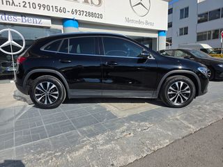 Mercedes-Benz GLA 200 2022 PROGRESSIVE 7G-DCT-thumb-4