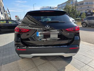 Mercedes-Benz GLA 200 2022 PROGRESSIVE 7G-DCT-thumb-10
