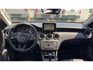 Mercedes-Benz A 180 2016 ΟΘΟΝΗ/CAMERA/START&STOP/ΕΛΛΗΝΙΚΗΣ ΑΝΤΙΠΡΟΣΩΠΕΙΑΣ/ΖΑΝΤΕΣ/EU6-thumb-8