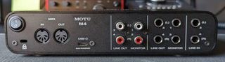 Motu M4 Sound Card-thumb-2