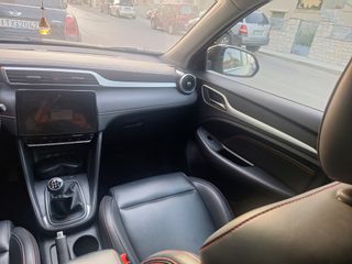 Mg ZS 2024 luxury 1500-thumb-10