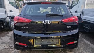 Hyundai i 20 2015-thumb-4