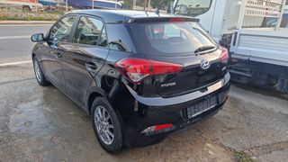 Hyundai i 20 2015-thumb-10