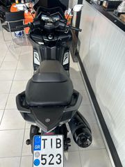Yamaha T-Max 530 2014-thumb-17