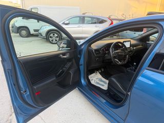 Ford Focus 2019 2,0 TDCI ECOBLUE ST PANORAMA-thumb-31