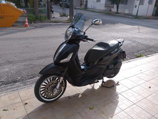 Piaggio Beverly 300i 2018 Police-thumb-2