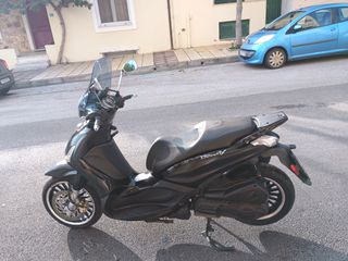 Piaggio Beverly 300i 2018 Police-thumb-3