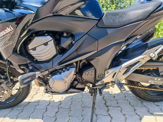 Kawasaki Z 800 2015-thumb-3