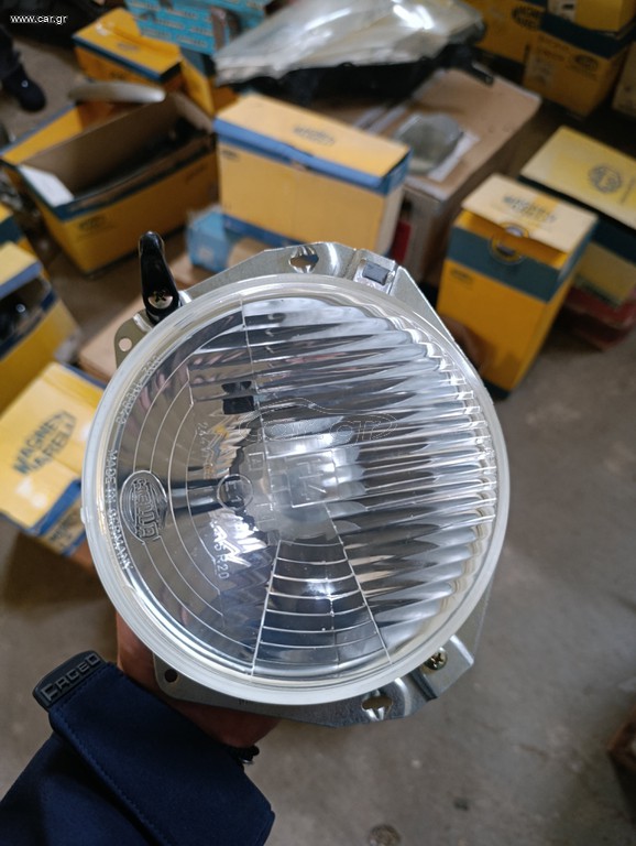 προβολέας AUDI 50/ VOLKSWAGEN DERBY /POLO HELLA καινούριο