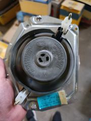προβολέας AUDI 50/ VOLKSWAGEN DERBY /POLO HELLA καινούριο-thumb-1