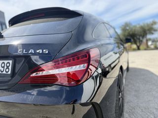 Mercedes-Benz CLA 45 AMG 2018 shooting brake-thumb-41