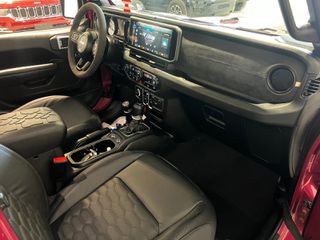 Jeep Gladiator 2024 3.6 Pentastar Sport Facelift Full!-thumb-16
